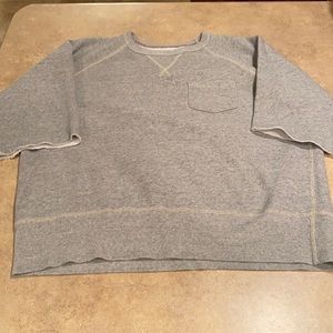 Women’s Champion sweatshirt with cut off sleeves